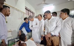 জমি বিক্রি করে ছেলের চিকিৎসা, পাশে দাঁড়ালেন তারেক রহমান